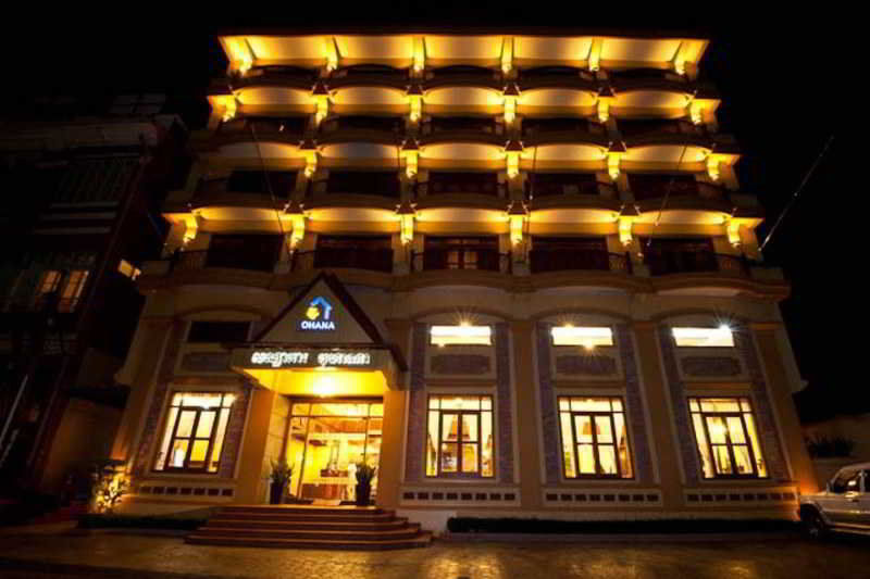 Ohana Phnom Penh Palace Hotel Exterior photo